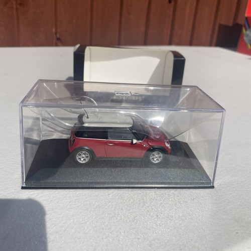 431138200 Mini Cooper S Red Minichamps 1/43 New Rare 1 of 1728 Limited Edition - Picture 7 of 12