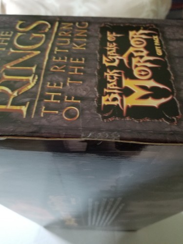 LORD OF THE RINGS TOY BIZ BLACK GATE OF MORDOR GIFT PACK NIP SEALED - Picture 8 of 8