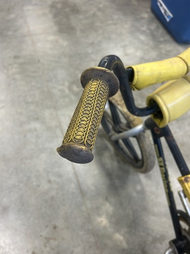 BMX HUFFY ST-2 Racing 1982 Barn Find Rare 20” Perfect For Restoration WOW - Picture 8 of 24