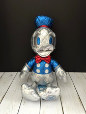 Disney Donald Duck 85th Anniversary Metallic 15" Plush Special Edition NEW tags