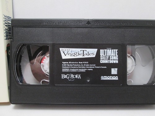 (Lot Of 2) Veggie Tales VHS Movies -Dave/Giant Pickle, The Ultimate Silly Song - Picture 8 of 9