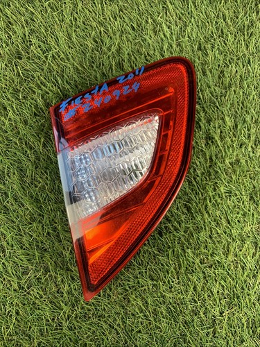 OEM 2011 2012 2013 Ford Fiesta RIGHT PASSENGER Inner Tail Light AE83 15B502 AC - Picture 8 of 8