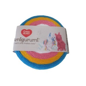 Red Heart E885. 9872 Amigurumi Yarn Llama