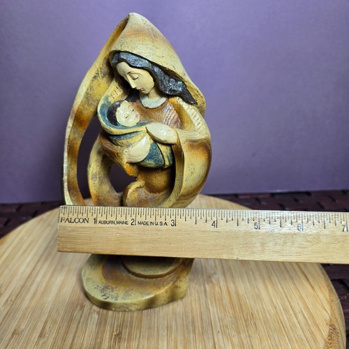 Vintage Virgin Mary Baby Jesus Madonna Wood Sculpture 8" - Picture 7 of 7