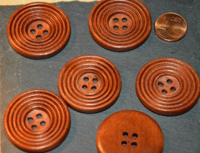 Hübsche Eyecatcher Holz Knopf Knöpfe 2,3cm 5 Stück NEU