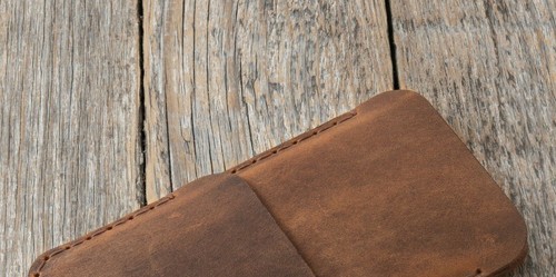 Funda de cuero cosida a mano para Microsoft Surface Duo 2, soporte para lápiz, bolsillo para tarjetas - Imagen 11 de 25