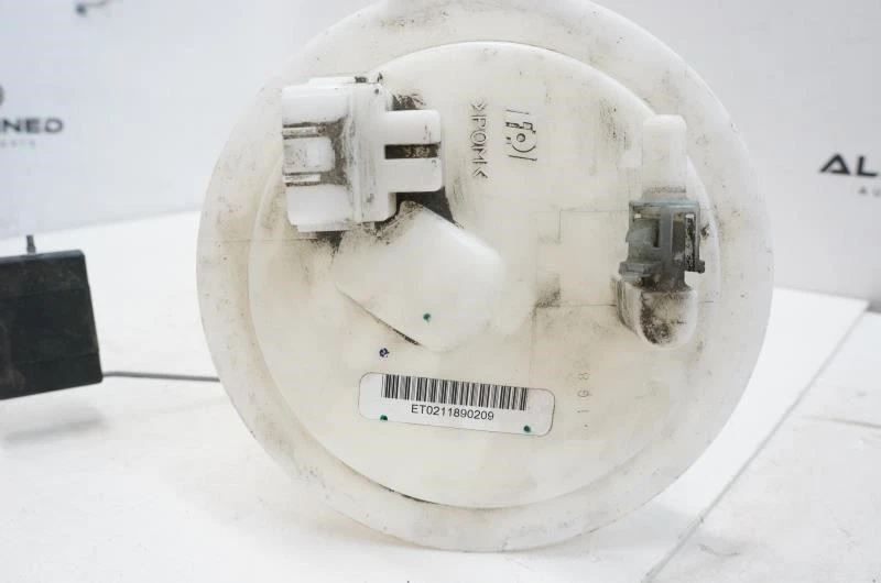 Nissan Sentra 2012 conjunto de bomba de combustible 17040-9AA0A fabricante original Foto 3 de 4