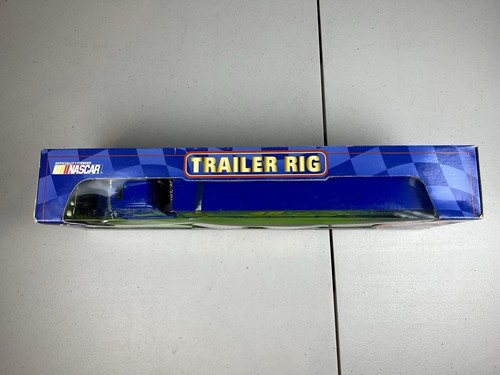 Winner’s Circle 1:64 NASCAR Trailer Rig Jimmie Johnson Looney Tunes 400 Rematch - Picture 5 of 15