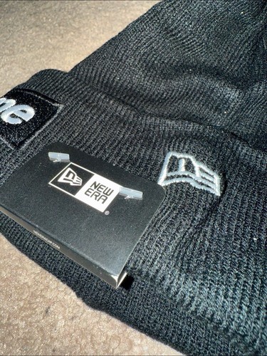 FW24 Supreme x New Era Box Logo Beanie Black/White Brand New With Tags - Picture 3 of 11