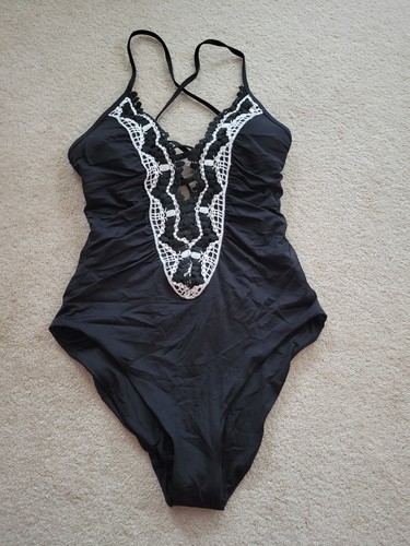 BECCA by Rebecca Virtue Delilah Clare Plunge One-Piece Black Color Sz Small $128 - Afbeelding 3 van 8