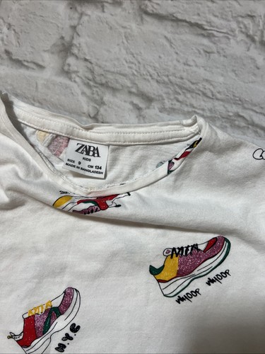 Zara Kids Graffiti Sneakers Long Sleeve White T-shirt Size 9 - Picture 3 of 5