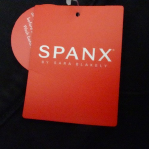 Spanx Distressed Leggings Women's Plus Size 3X Black Pull On Casual Pants - Picture 9 of 14
