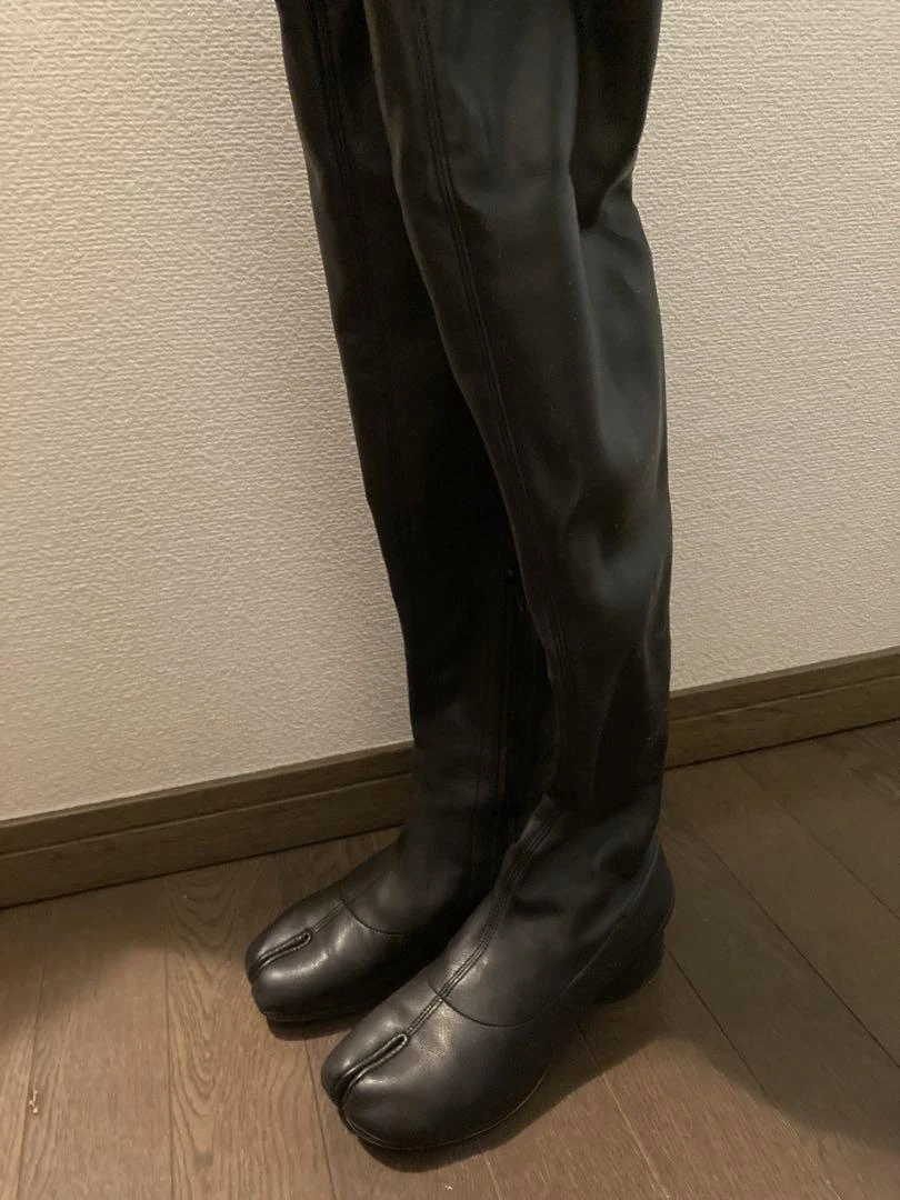 Tabi boots fake hotsell