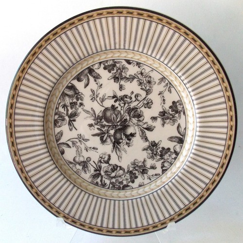 ROYAL DOULTON STUDIO PROVENCE PLAID DINNER & SALAD PLATE SET BLACK & TAUPE PLAID - Picture 6 of 10