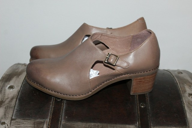 dansko hollie black