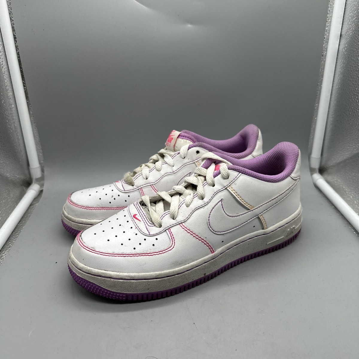 SIZE 5.5Y NIKE AIR FORCE 1 LOW CONTRAST STITCH FUCHSIA GLOW GS CW1575 110 eBay
