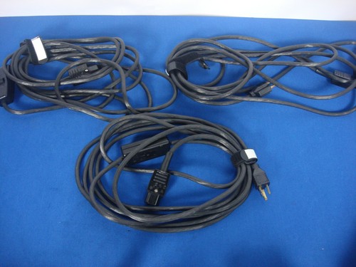 Lowel 300W 3 Light Kit with 2 Uni-Stands and Hard Case - Picture 7 of 12