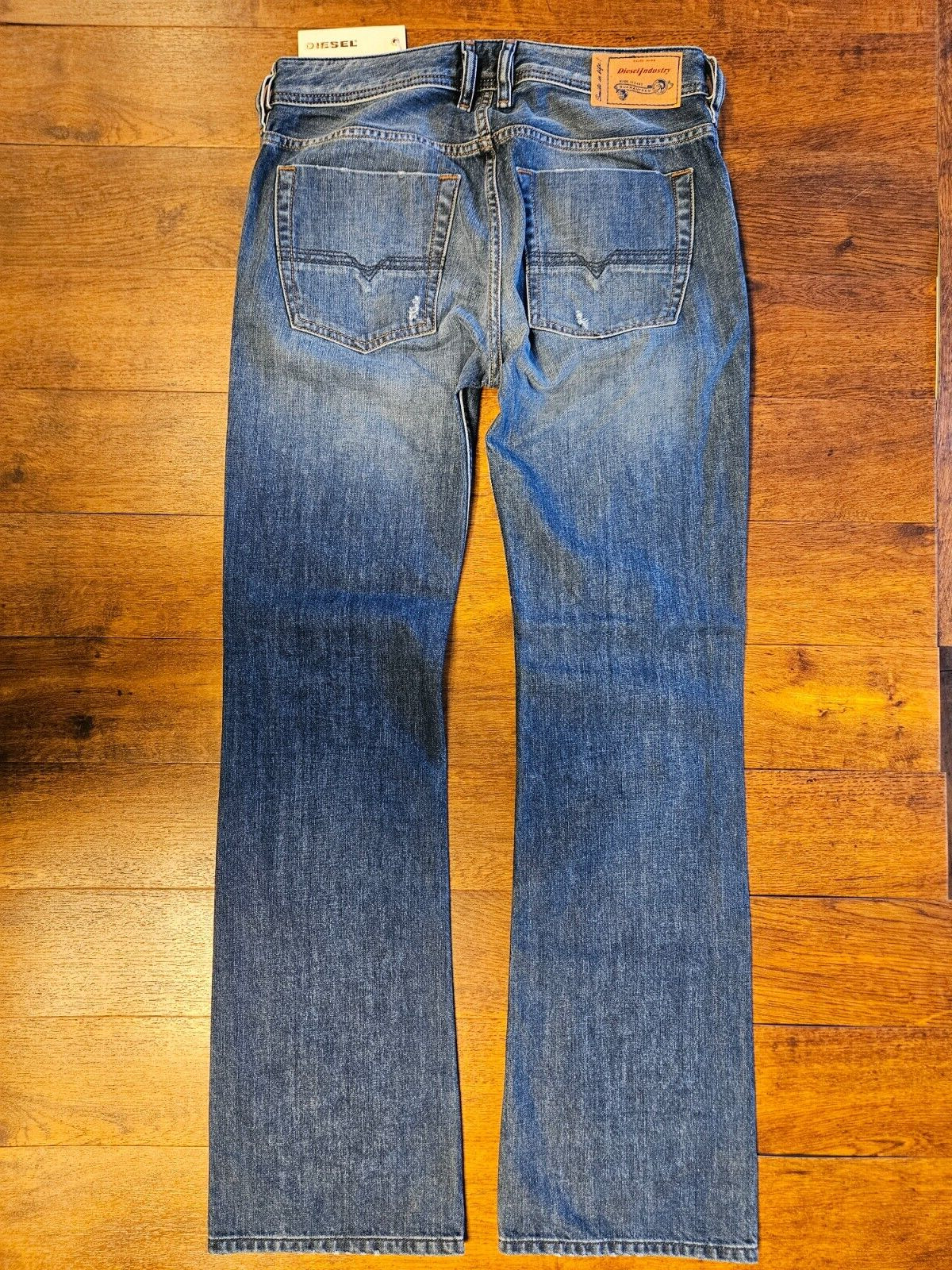 DIESEL ZATINY - BOOTCUT JEANS W29 L32 regular bootcut, NEU 
