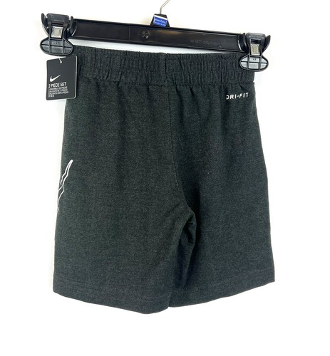 Nike Boy’s Short Sleeve Shirt And Shorts Size Small, Light Soot Stain On Back - Picture 6 of 7