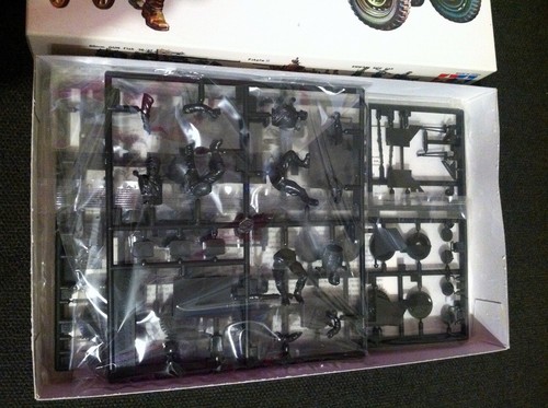 1/35 Tamiya 35021 Russian Field Car Gaz67B & Crew Vintage 1973 Model 1st Issue - Picture 2 of 2
