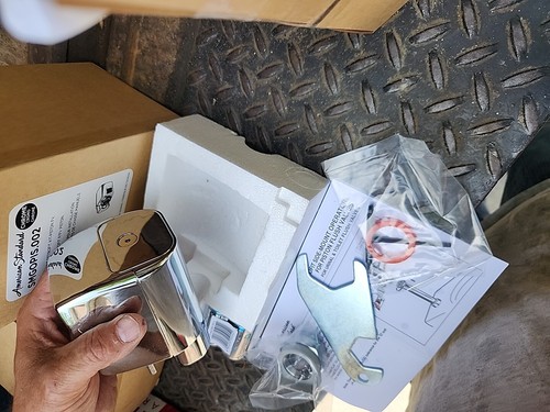 American Standard Side-Mount Retrofit Kit for Manual Urinal - Chrome SMGOPIS.002 - Picture 5 of 6