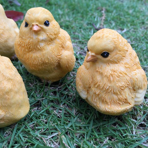 Outdoor Garden Decoration Little Yellow Chicks Chicken Statues Lawn Ornament 2" - Picture 5 of 6