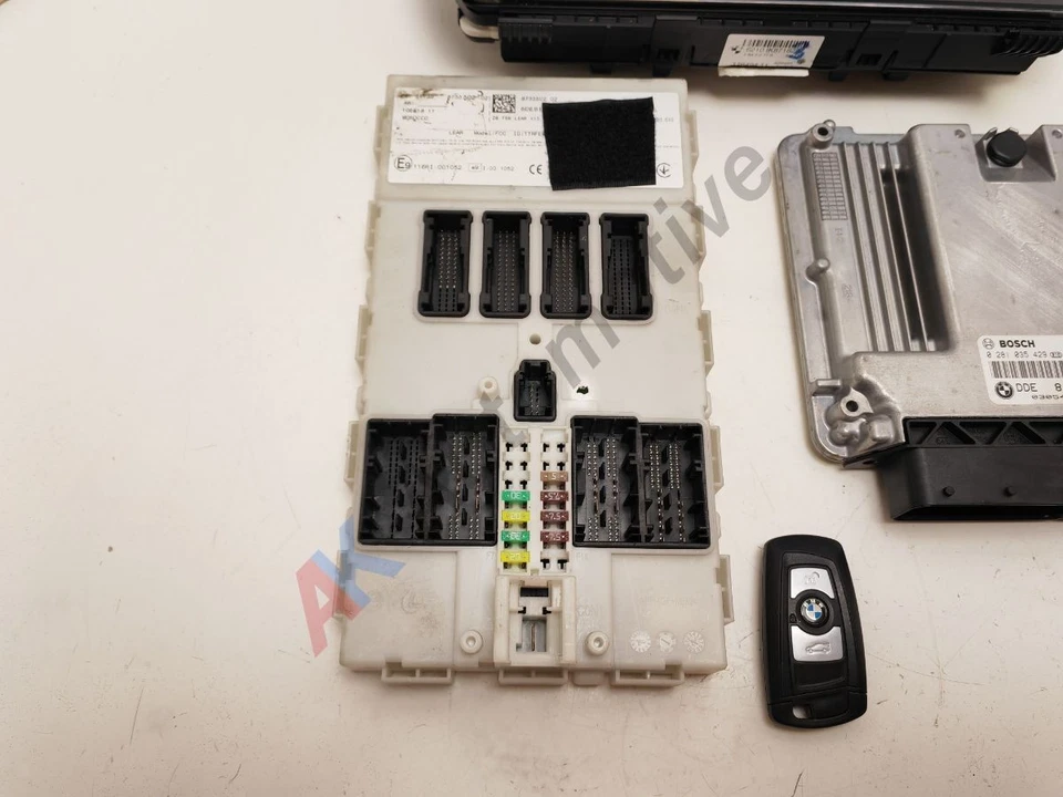 BMW F30 F31 12-19 330d 3.0 Diesel N57 Engine ECU Lock Set Kit 8475351 - Image 4 of 4