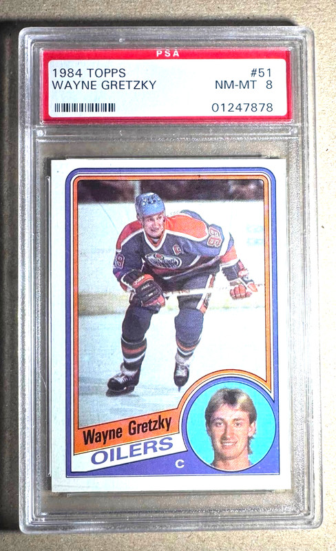 1984 85 Topps #51 Wayne Gretzky PSA 8 Edmonton Oilers HOF