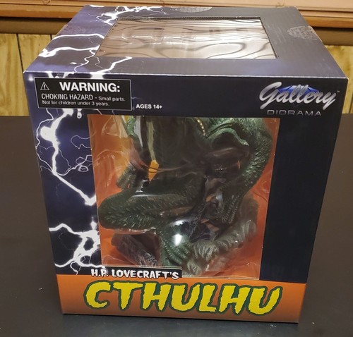 HP Lovecraft Cthulhu PVC Figure Statue Diamond Select (Gallery Diorama) - Picture 2 of 7