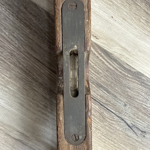 2 antichi livelli in legno e ottone 28” e 26” - Foto 7 di 16