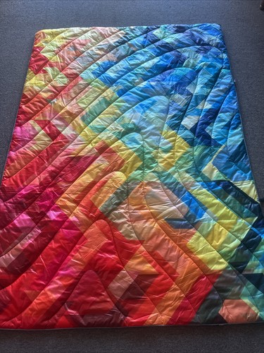 Rumpl Original Puffy Decke 1 Person 72" x 52" blau grün rot gelb orange