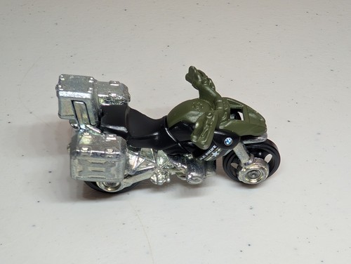 Matchbox BMW R1200 GS Motorcycle Green, Thailand - Picture 2 of 11