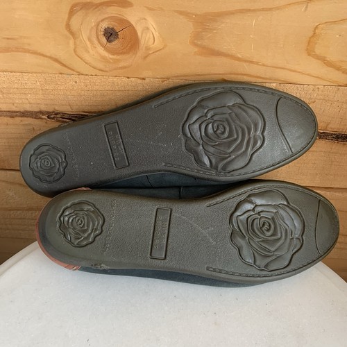 Hush Puppies Womens Size 8M Leather Mocs Loafers Black Red Floral Stitching EUC - Picture 7 of 7