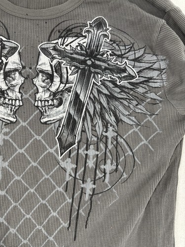 Vintage MMA Elite Hemd Herren Large grau Thermo Waffel Strick Totenkopf/Kreuz Grafik Y2K - Bild 6 von 9