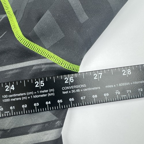 Under Armour CSU Rams Hoodie 2XL โ Neon Trim Pullover Performance Gear - Picture 6 of 8