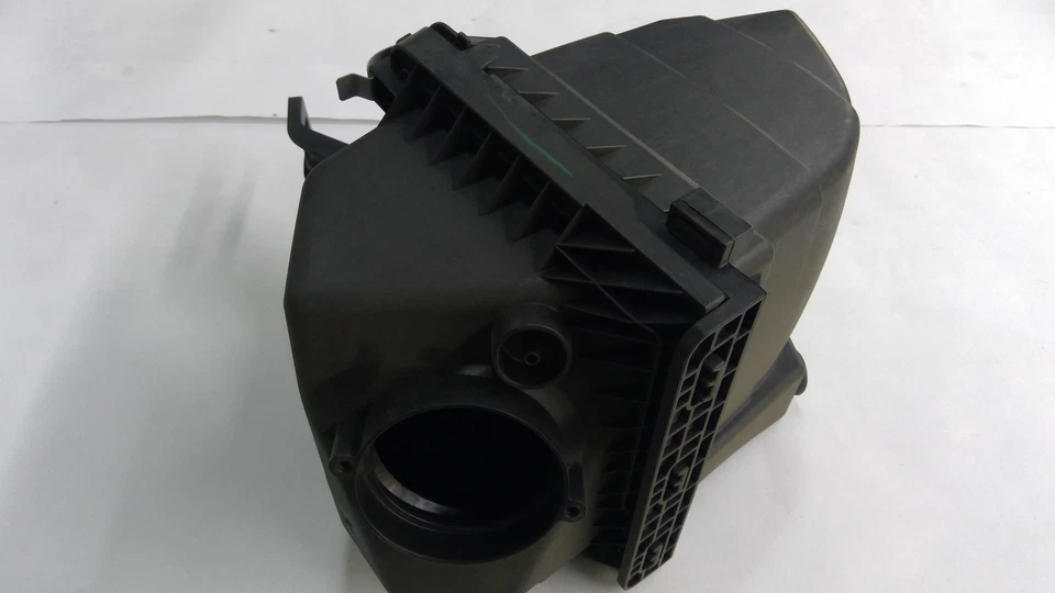 Filtro de aire de carrocería Dodge Journey 09-10 4891897ad - nuevo fabricante de equipos originales Foto 2 de 3