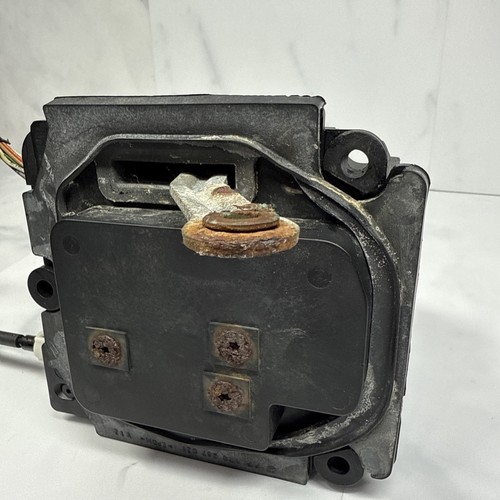 2000 - 2005 MERCEDES ML320 ML350 ML430 ML500 ML55 SHIFTER GEAR SELECTOR & TRIM - Picture 17 of 19