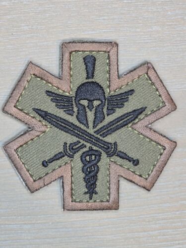 MSM TACTICAL MEDIC ESPARTANO MILSPEC MONO MILITAR BOSQUE GANCHO PARCHE - Imagen 2 de 2