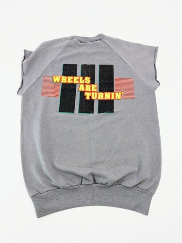 VINTAGE MENS 1980s REO Speedwagon Sleeveless Crewneck  - Picture 5 of 7