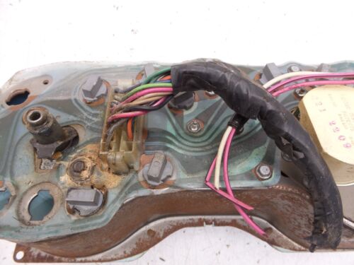 1980 Trans Am Gauge Instrument Cluster 0-80 MPH Speedo 6K Tachometer GM 6496320 - Picture 10 of 14