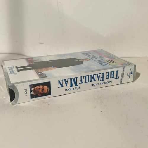The Family Man ©2000 Nicolas Cage SEALED *BUY 1 GET 1 FREE VHS* - Picture 6 of 6