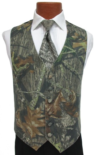 Mens Camouflage Tuxedo Vest & Long Tie Set Mossy Oak Break-Up Camo Wedding Prom - Picture 2 of 5