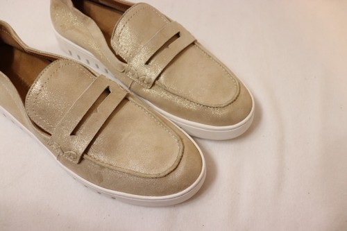 Vionic Women's Uptown Slip On Leather Loafers, Size 10 M, Gold - Picture 10 of 11