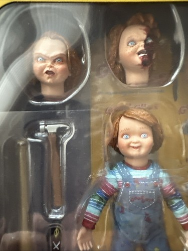 Figura de acción Chucky Ultimate Childs Play Good Guys 4" de NECA NUEVA EN CAJA - Imagen 5 de 10