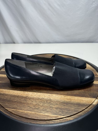 Ros Hommerson Women Size 10 Pumps Navy Leather Low Heel Slip On Shoes - Picture 2 of 15