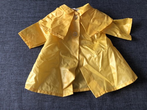Vintage Fisher Price 1978 RAINY DAY SLICKER #219 My Friend Doll Jacket Only - Bild 1 von 9