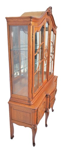 Country French / Louis XV Oak Display China Cabinet Display Hutch - Picture 16 of 16