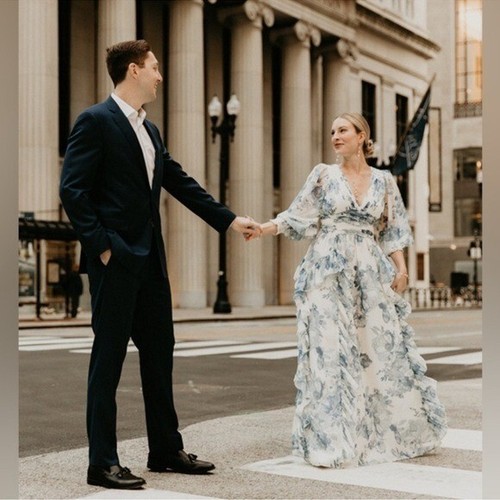 BHLDN blau weiß Blumen V-Ausschnitt Langarm Chiffon formelles Maxikleid Kleid M - Bild 11 von 12