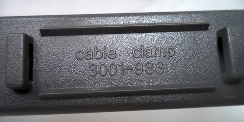 RAYMARINE Cable Clamp #3001-933 - Picture 2 of 3