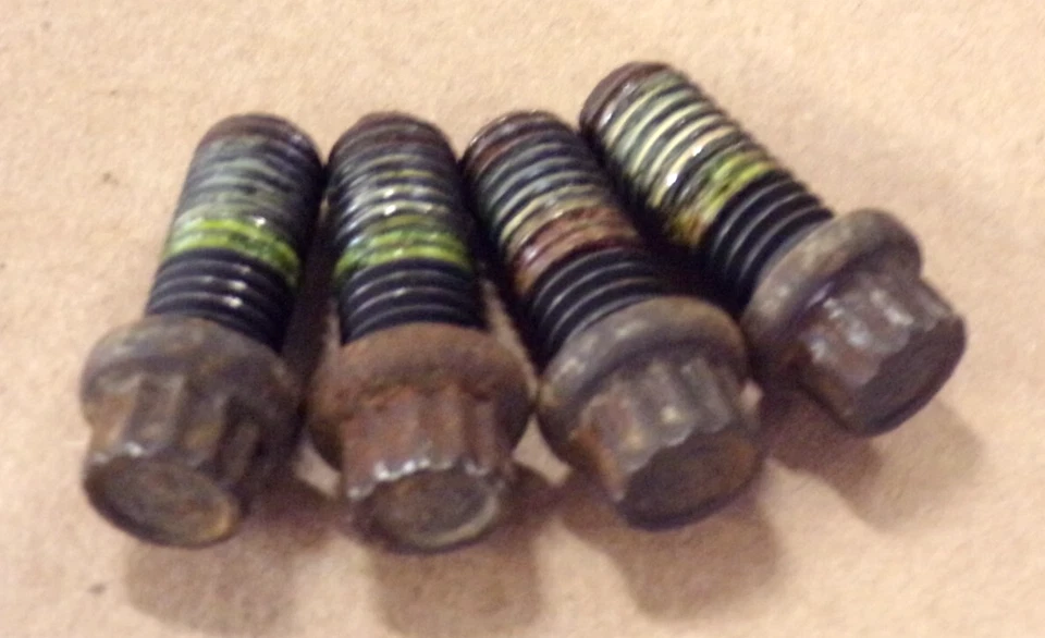 Ford Ranger 2008 pernos del eje de transmisión trasero 2001-2011 Foto 2 de 2